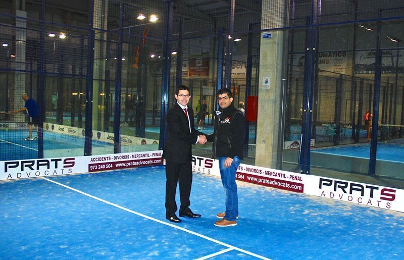Prats Abogados renueva su acuerdo de colaboración con Padel Indoor Lleida