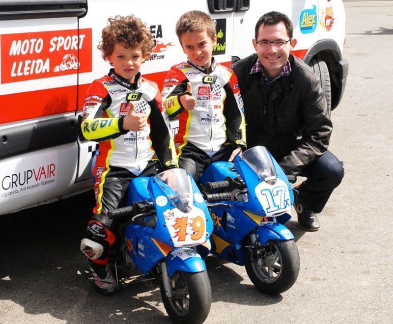 20140518-pol-alex-motos